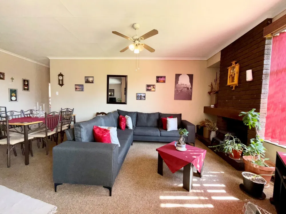 House sold in John Vorster Park - 1EM1742276 House sold in John Vorster Park - 1EM1742276
