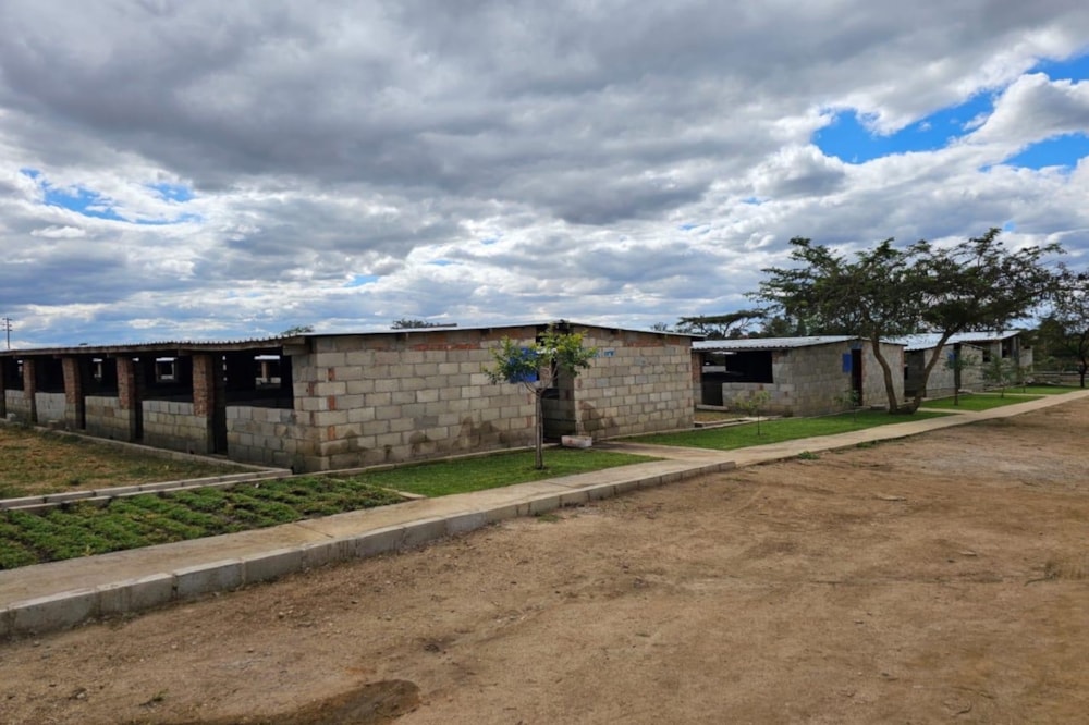 Mixed use farm for sale in Bulawayo, Zimbabwe - 3ZB1742283 Mixed use farm for sale in Bulawayo, Zimbabwe - 3ZB1742283