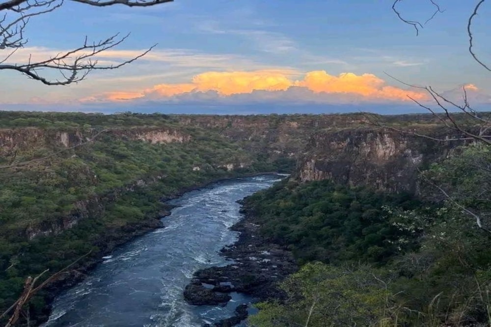 Commercial vacant land for sale in Victoria Falls, Zimbabwe - 3ZB1742295 Commercial vacant land for sale in Victoria Falls, Zimbabwe - 3ZB1742295