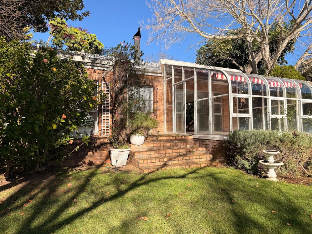 Cottage to rent in Constantia, Cape Town - RBL1742347 Cottage to rent in Constantia, Cape Town - RBL1742347