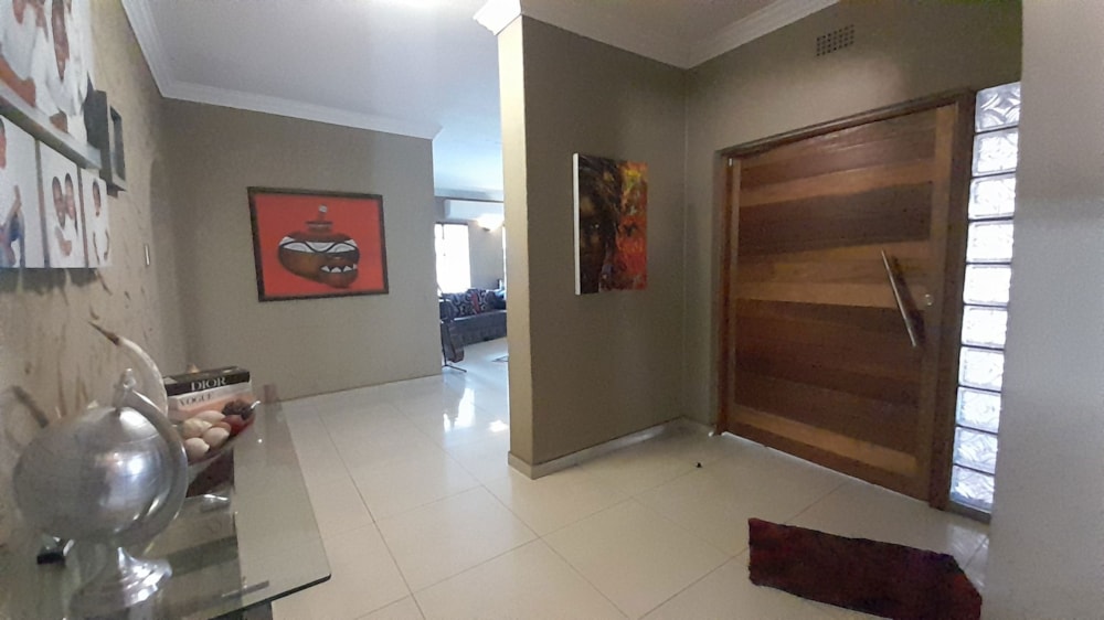 House for sale in Vanderbijlpark SW 2 - 1VT1742400 House for sale in Vanderbijlpark SW 2 - 1VT1742400