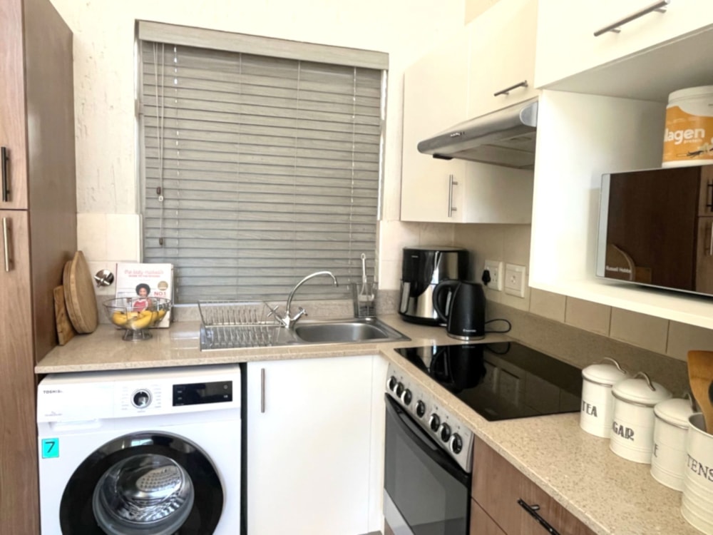Apartment to rent in Lonehill - FYL1742443 Apartment to rent in Lonehill - FYL1742443