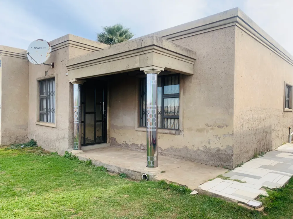 House for sale in Tsakane - 1BJ1742501