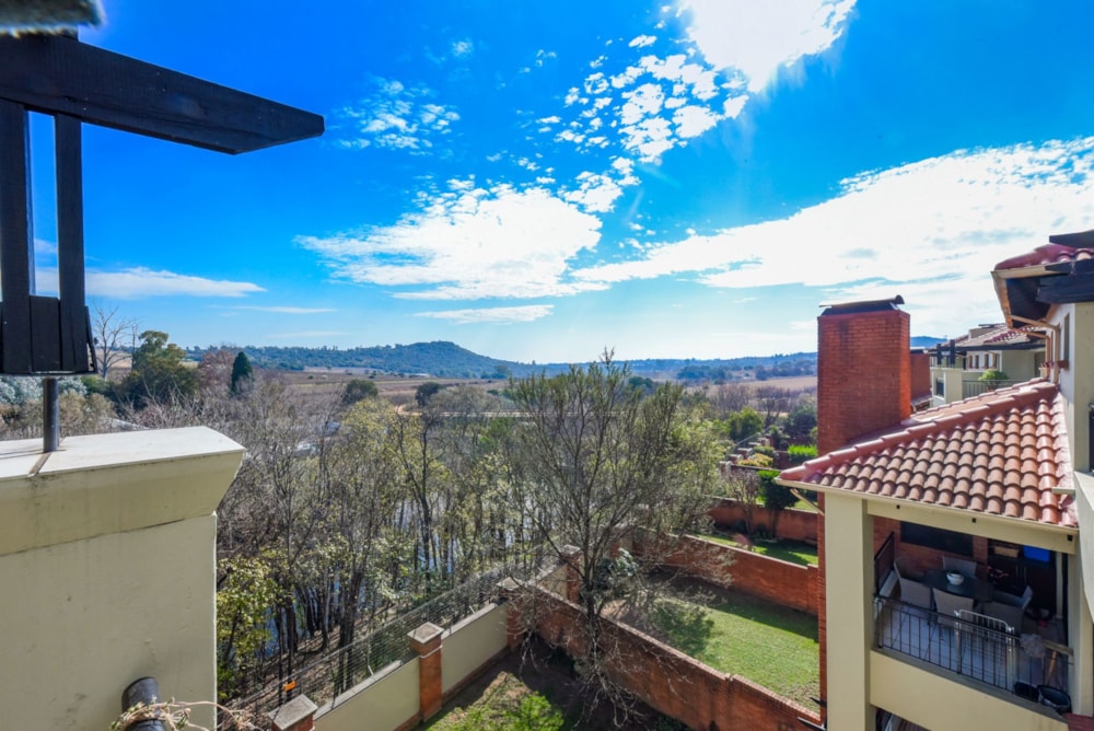 Apartment for sale in Sunninghill - FW1742442 Apartment for sale in Sunninghill - FW1742442