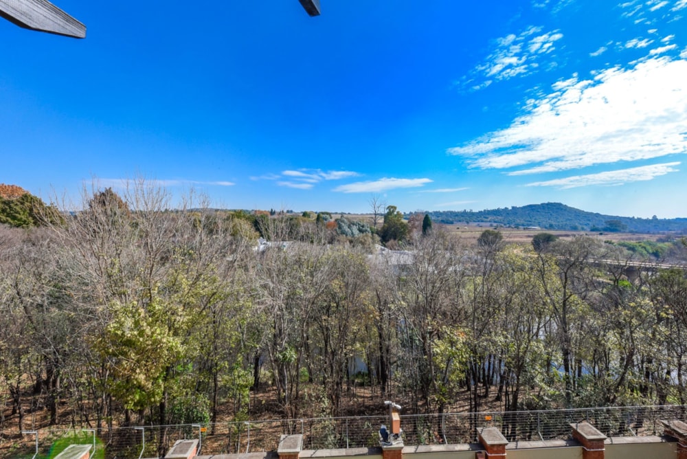 Apartment for sale in Sunninghill - FW1742442 Apartment for sale in Sunninghill - FW1742442