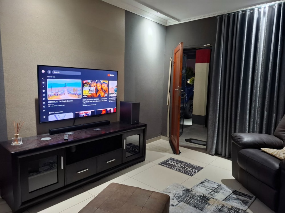 House to rent in Block 5, Botswana - 3BO1742884