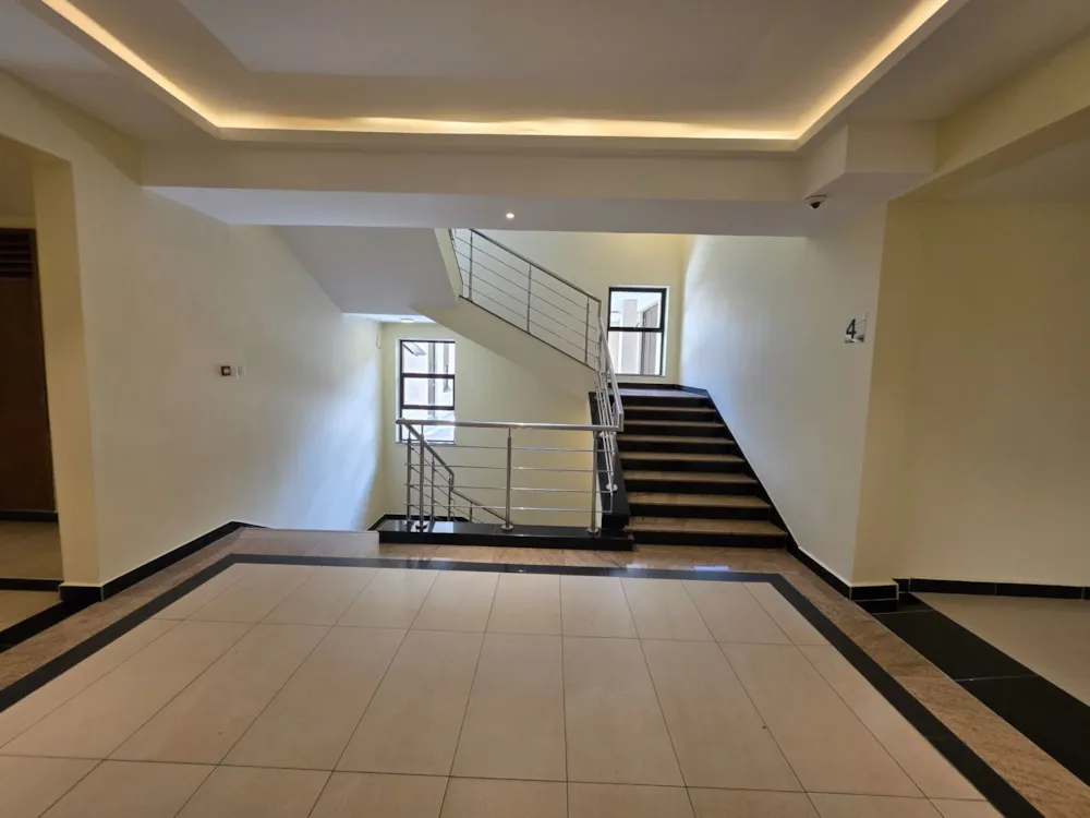 Commercial office for sale in Kilimani, Kenya - 3KE1743539 Commercial office for sale in Kilimani, Kenya - 3KE1743539