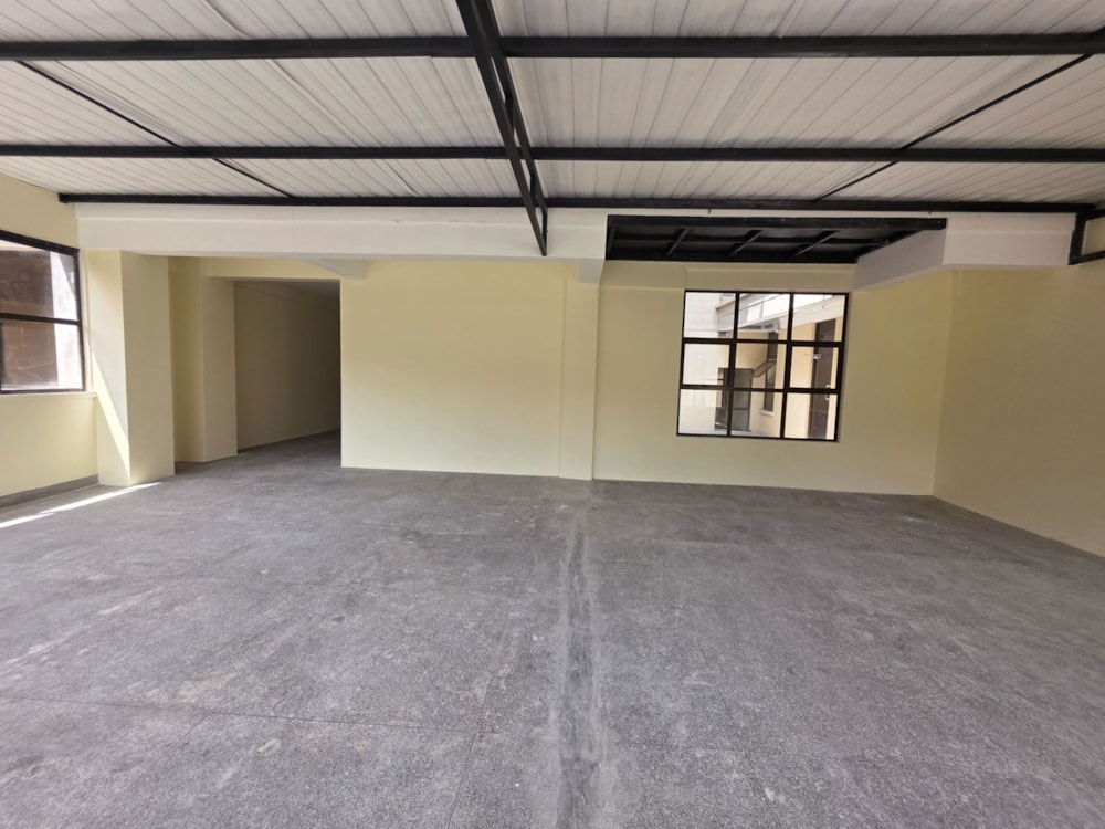 Commercial office for sale in Kilimani, Kenya - 3KE1743539