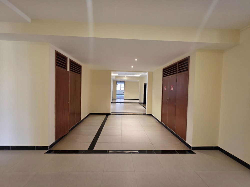 Commercial office for sale in Kilimani, Kenya - 3KE1742552 Commercial office for sale in Kilimani, Kenya - 3KE1742552
