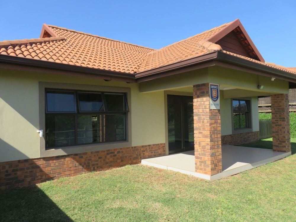 Townhouse for sale in Izinga - 1ND1742517 Townhouse for sale in Izinga - 1ND1742517