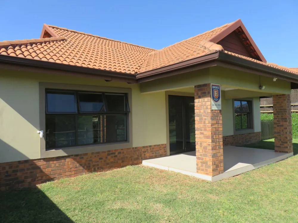 Townhouse for sale in Izinga - 1ND1742517 Townhouse for sale in Izinga - 1ND1742517