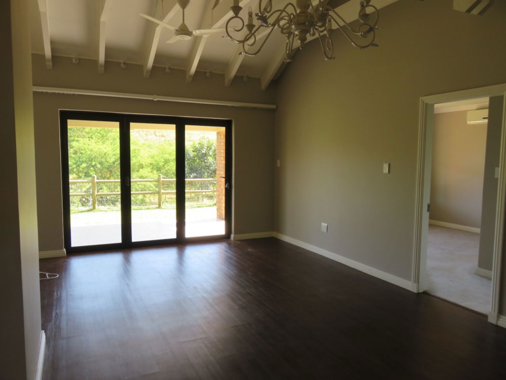 Townhouse for sale in Izinga - 1ND1742517 Townhouse for sale in Izinga - 1ND1742517
