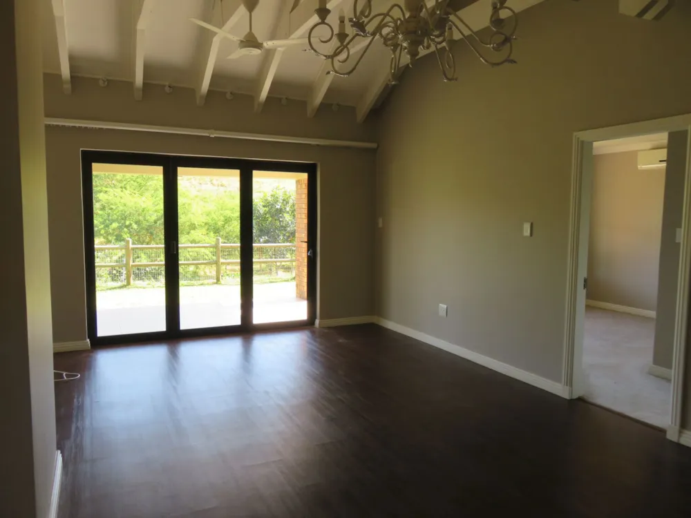 Townhouse for sale in Izinga - 1ND1742517 Townhouse for sale in Izinga - 1ND1742517