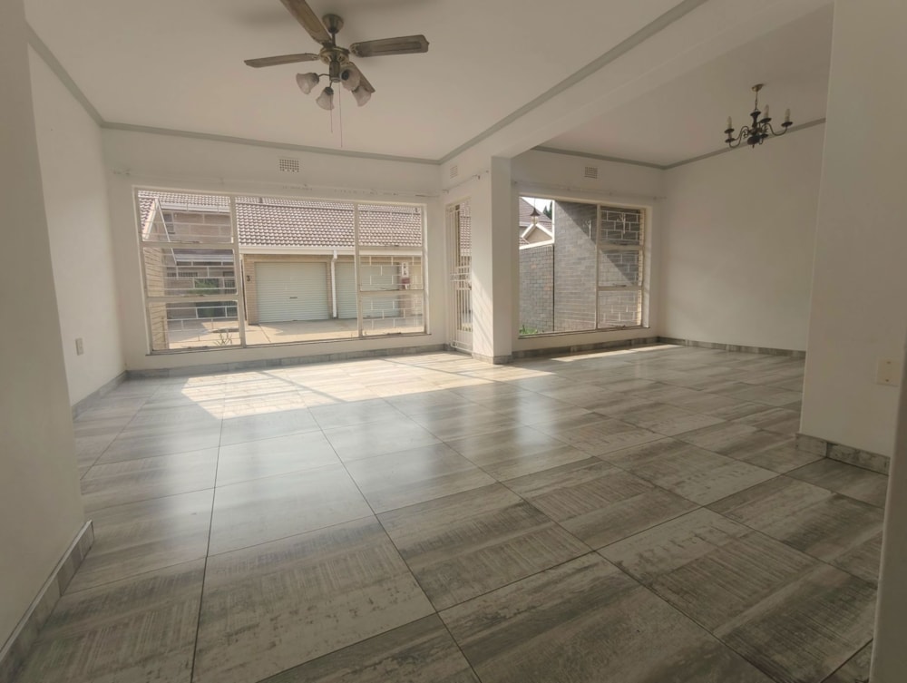 Townhouse for sale in Three Rivers Proper - 1VT1742508 Townhouse for sale in Three Rivers Proper - 1VT1742508