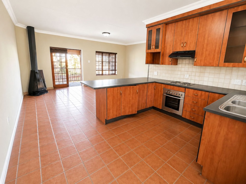 Apartment for sale in Dullstroom - 1DS1742669