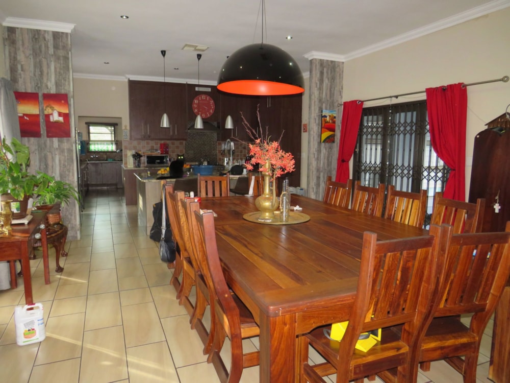 House for sale in Ellisras (Lephalale) - 1ER1742761 House for sale in Ellisras (Lephalale) - 1ER1742761