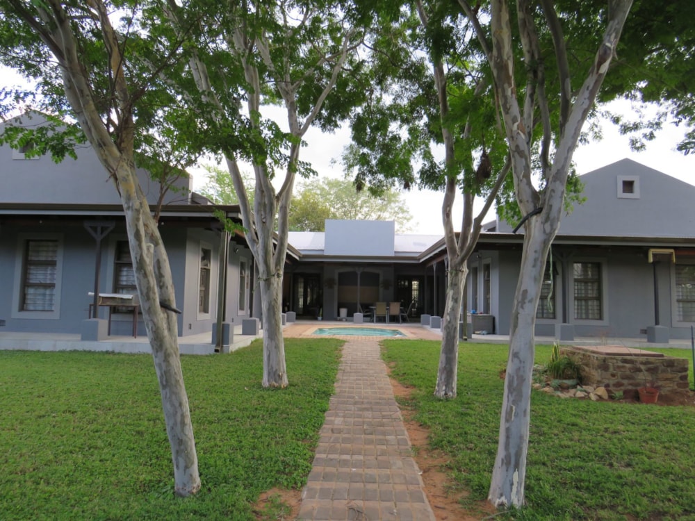House for sale in Ellisras (Lephalale) - 1ER1742761 House for sale in Ellisras (Lephalale) - 1ER1742761
