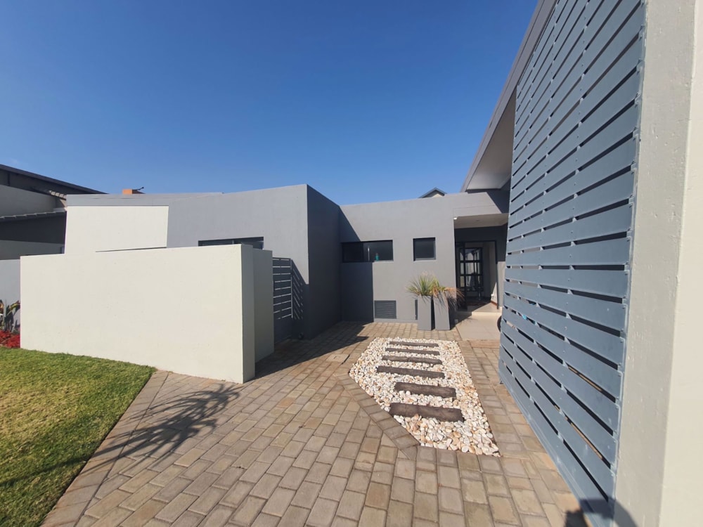 House to rent in Midstream Estate - CN1743024 House to rent in Midstream Estate - CN1743024