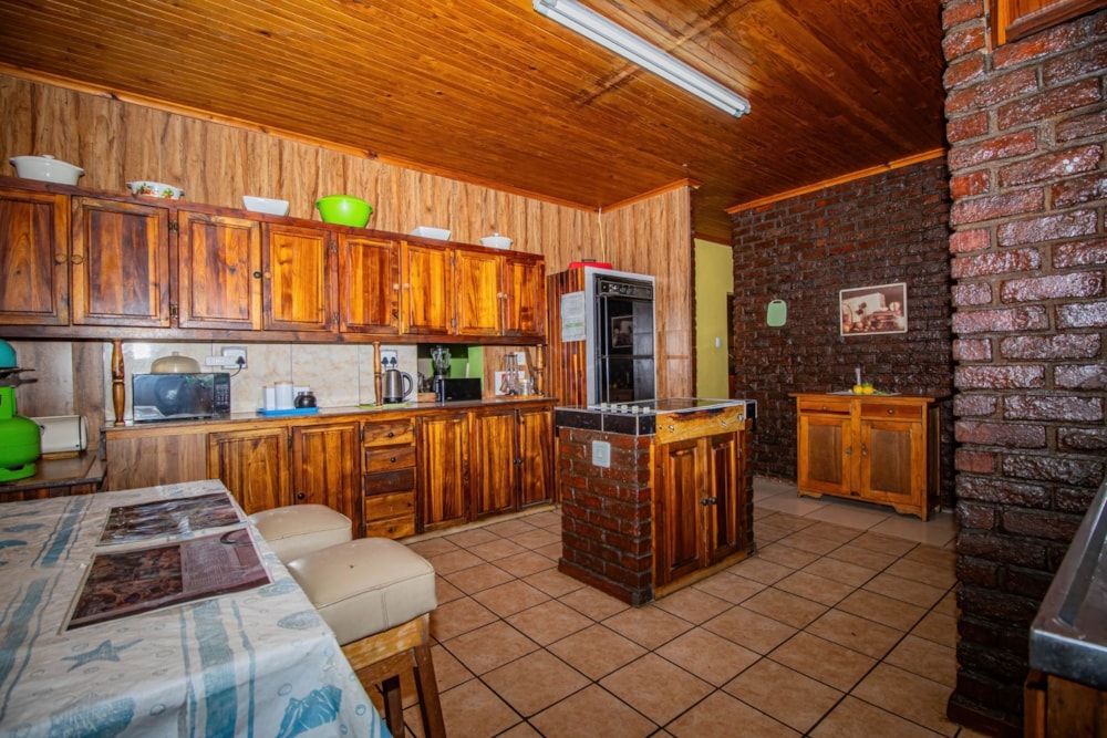 House for sale in Oudtshoorn Central - 1OU1743173