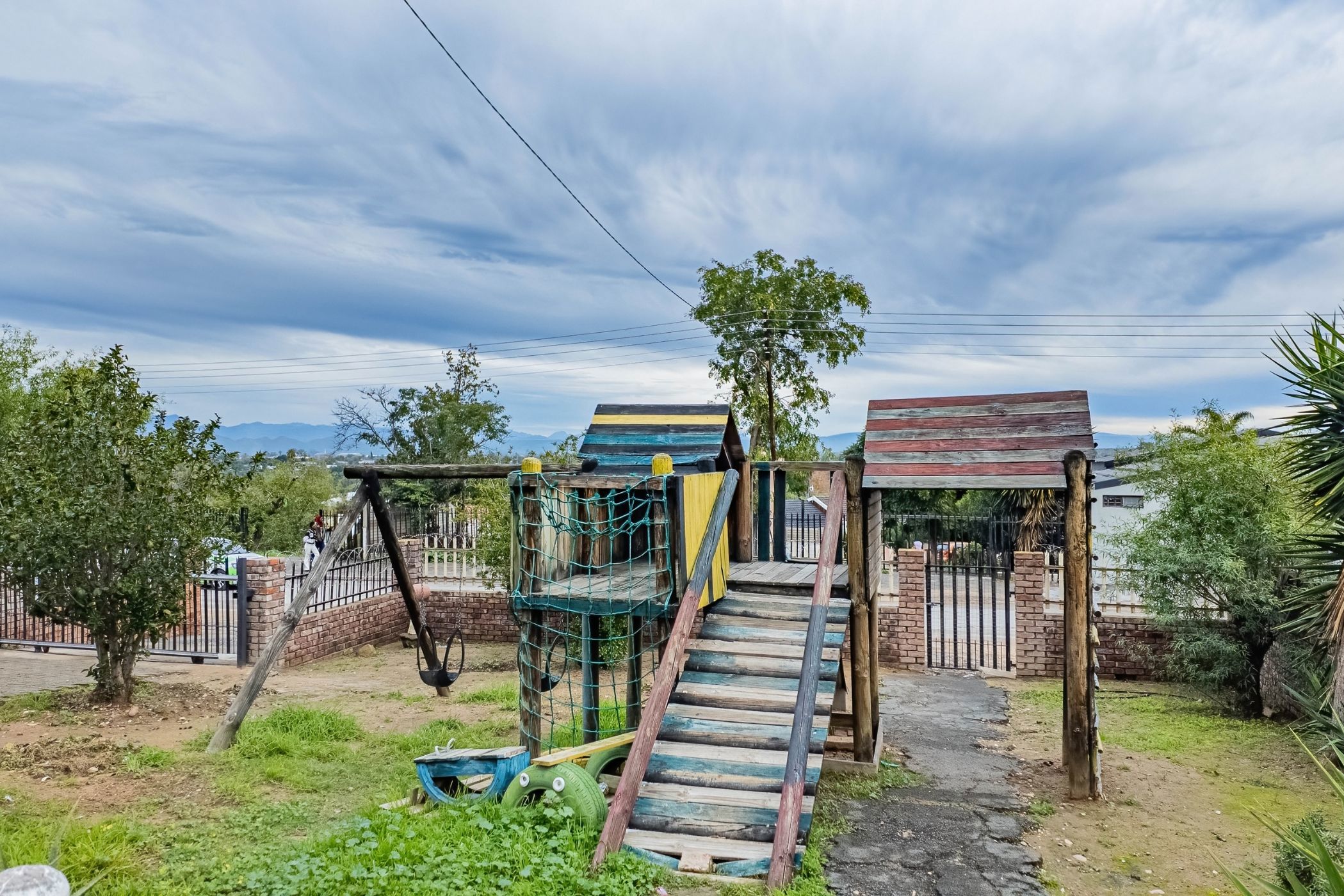 House for sale in Oudtshoorn Central - Widok 2
