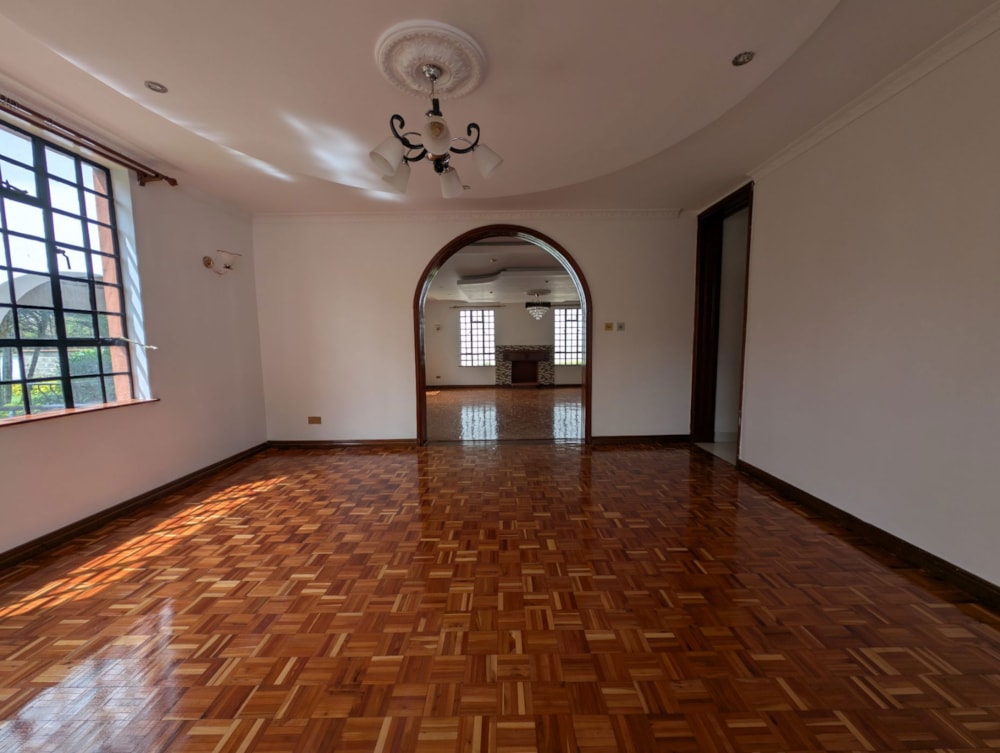 Double-storey house to rent in Runda , Kenya - 3KE1742695 Double-storey house to rent in Runda , Kenya - 3KE1742695
