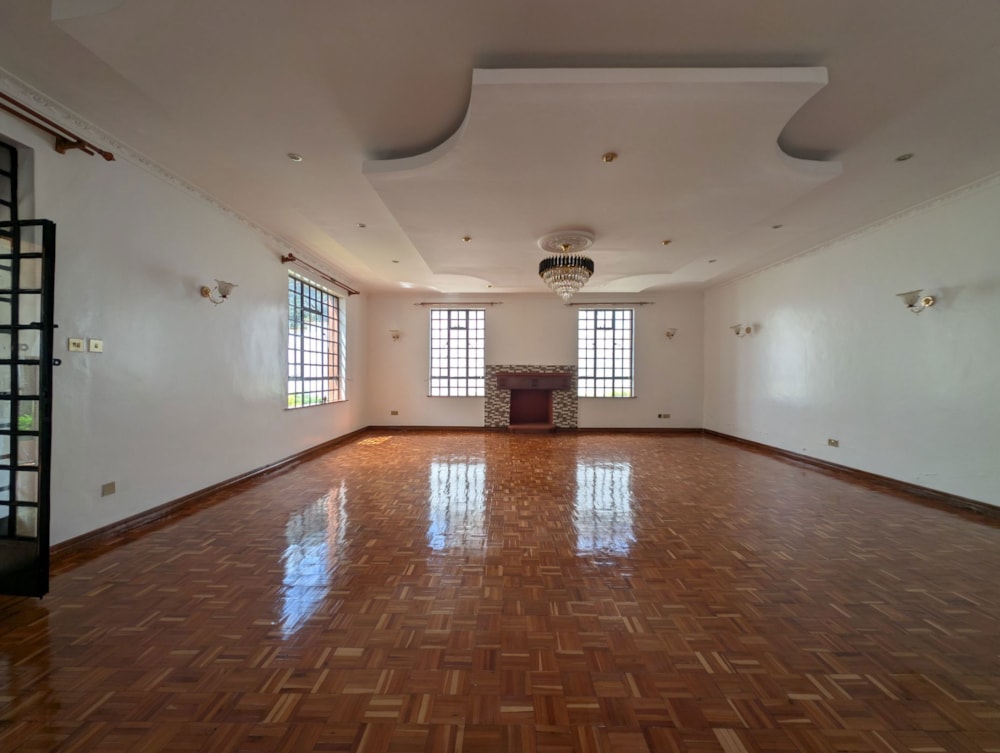 Double-storey house to rent in Runda , Kenya - 3KE1742695 Double-storey house to rent in Runda , Kenya - 3KE1742695