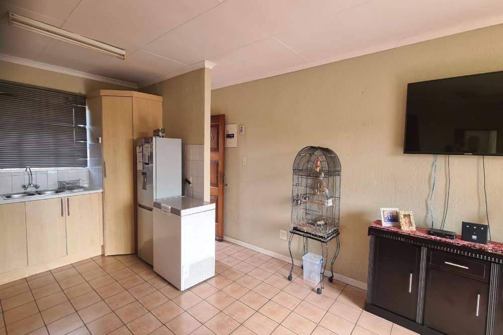 House to rent in Mbombela Ext 22 (Nelspruit Ext 22) - 1NS1742725 House to rent in Mbombela Ext 22 (Nelspruit Ext 22) - 1NS1742725