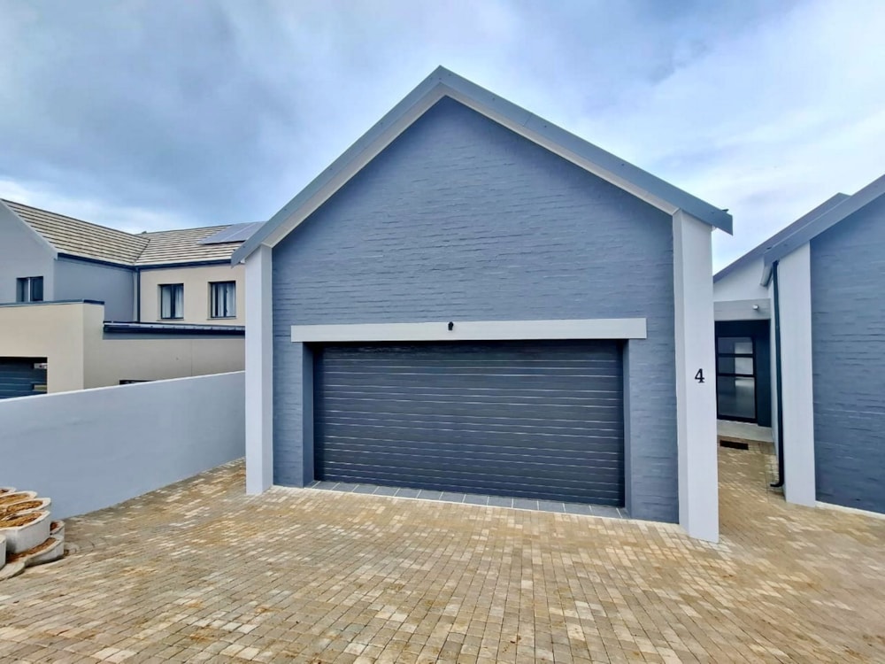 House to rent in Outeniquasbosch Wildlife Village - 1MB1742739