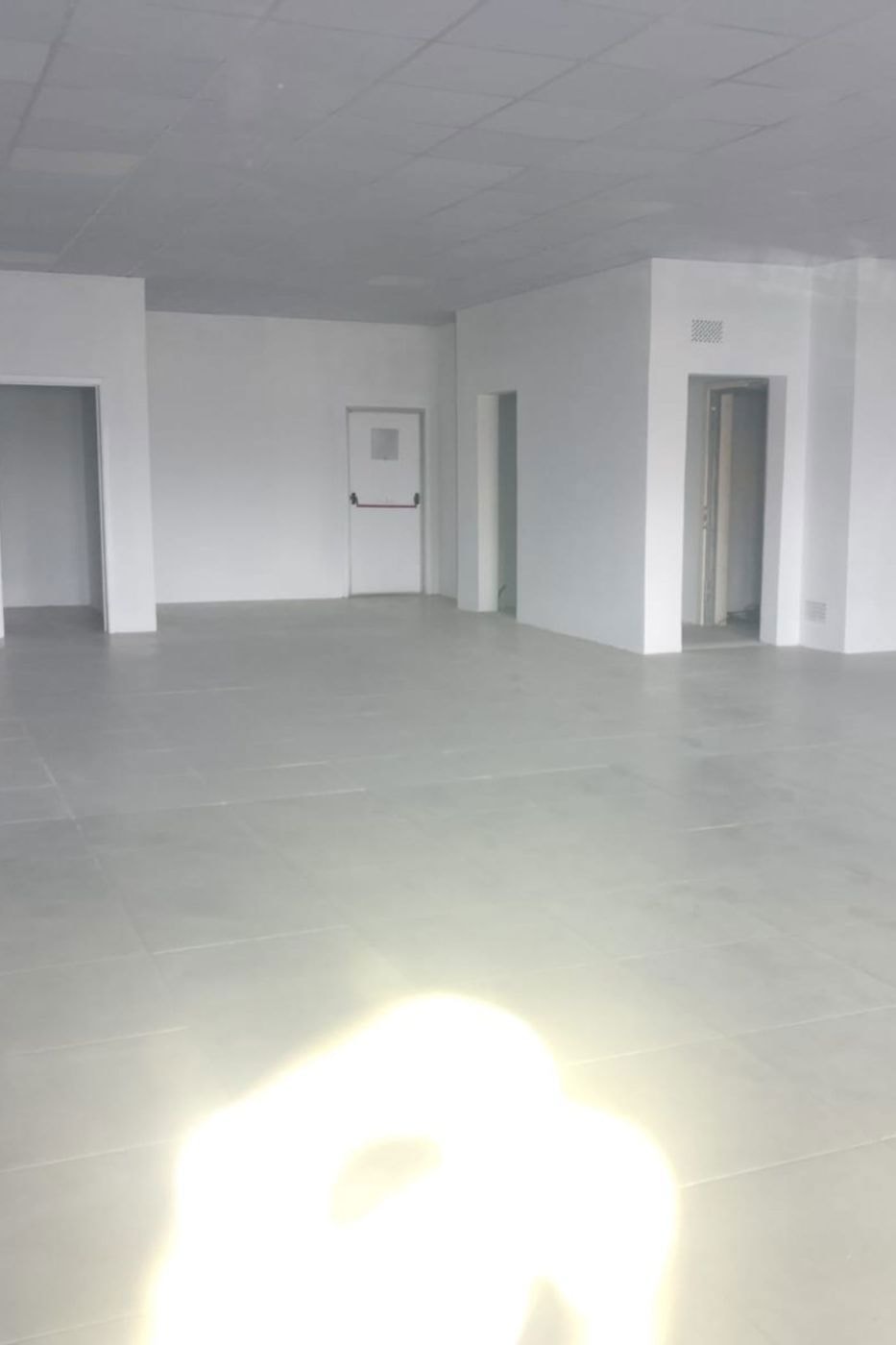 Commercial industrial property to rent in Nampula, Nampula, Mozambique - 3MQ1742743