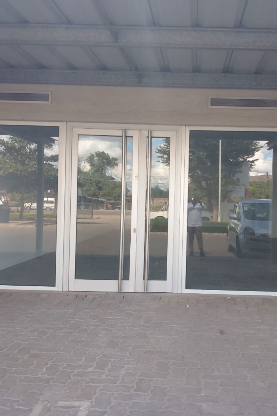 Commercial industrial property to rent in Nampula, Nampula, Mozambique - 3MQ1742743