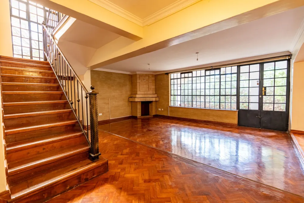 Townhouse for sale in Lavington, Kenya - 3KE1742911 Townhouse for sale in Lavington, Kenya - 3KE1742911