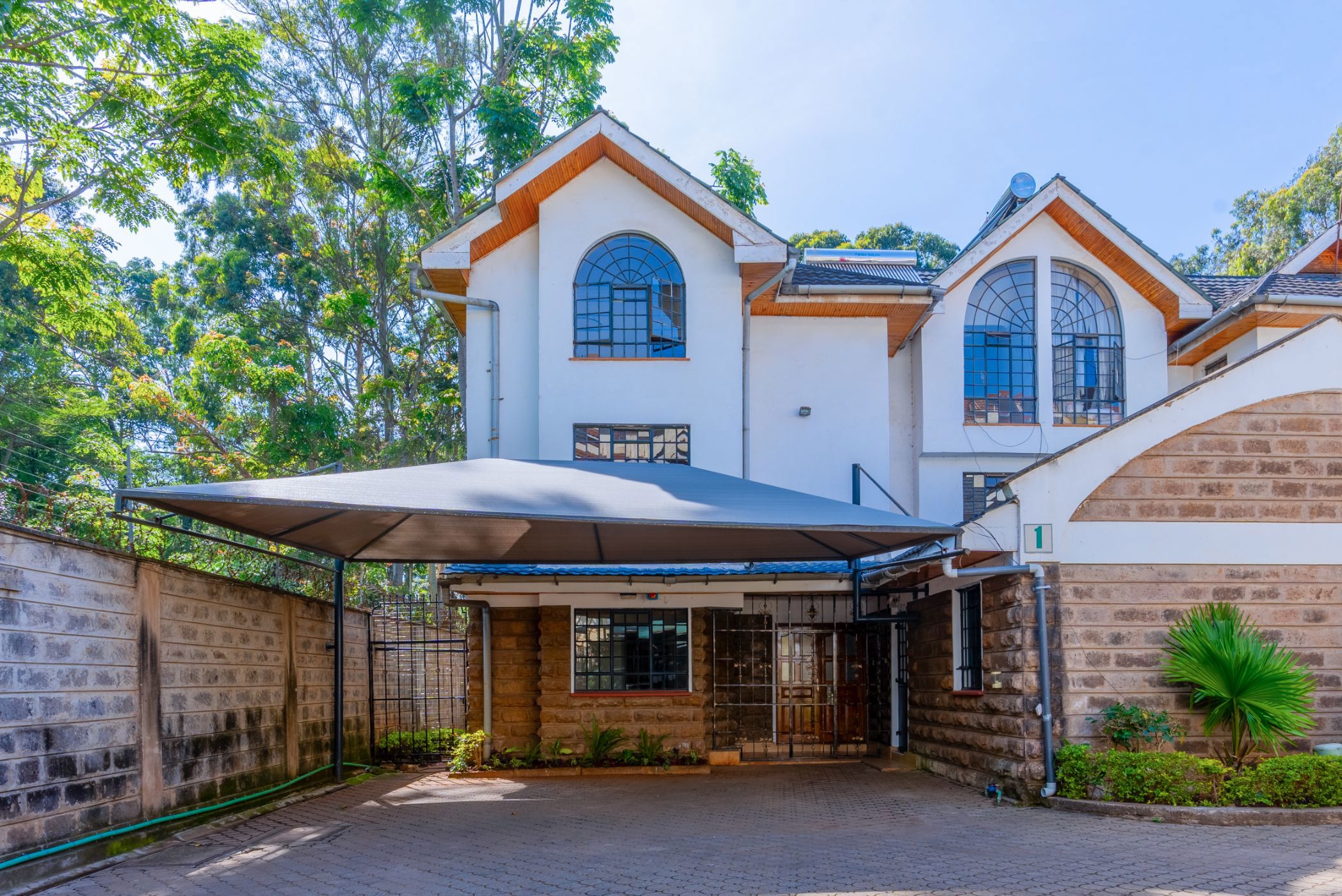 Townhouse for sale in Lavington, Kenya - 3KE1742911