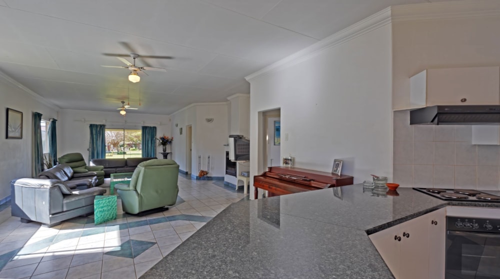 Townhouse for sale in Lochvaal - 1VT1742910