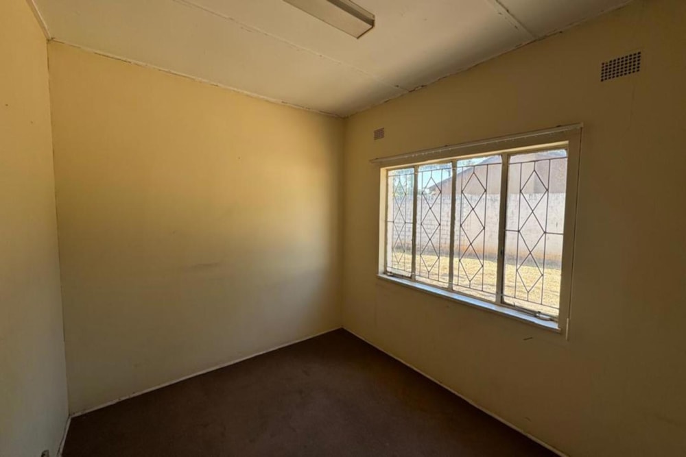 Commercial office to rent in Mass Media, Zambia - 3ZA1743100 Commercial office to rent in Mass Media, Zambia - 3ZA1743100