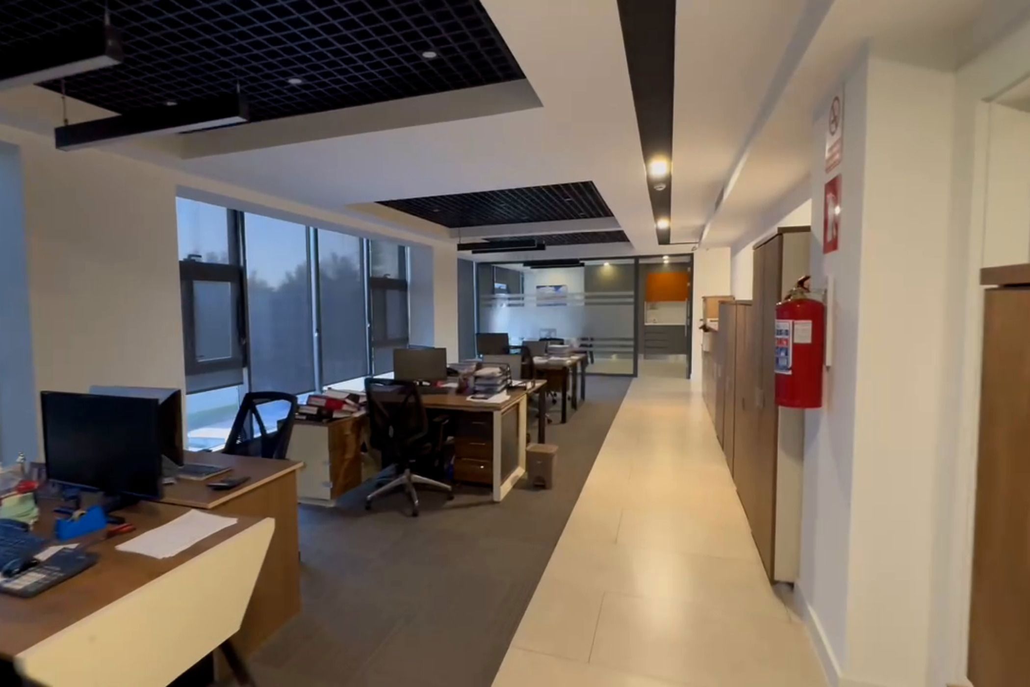 Commercial office for sale in Maputo , Mozambique - 3MQ1743001