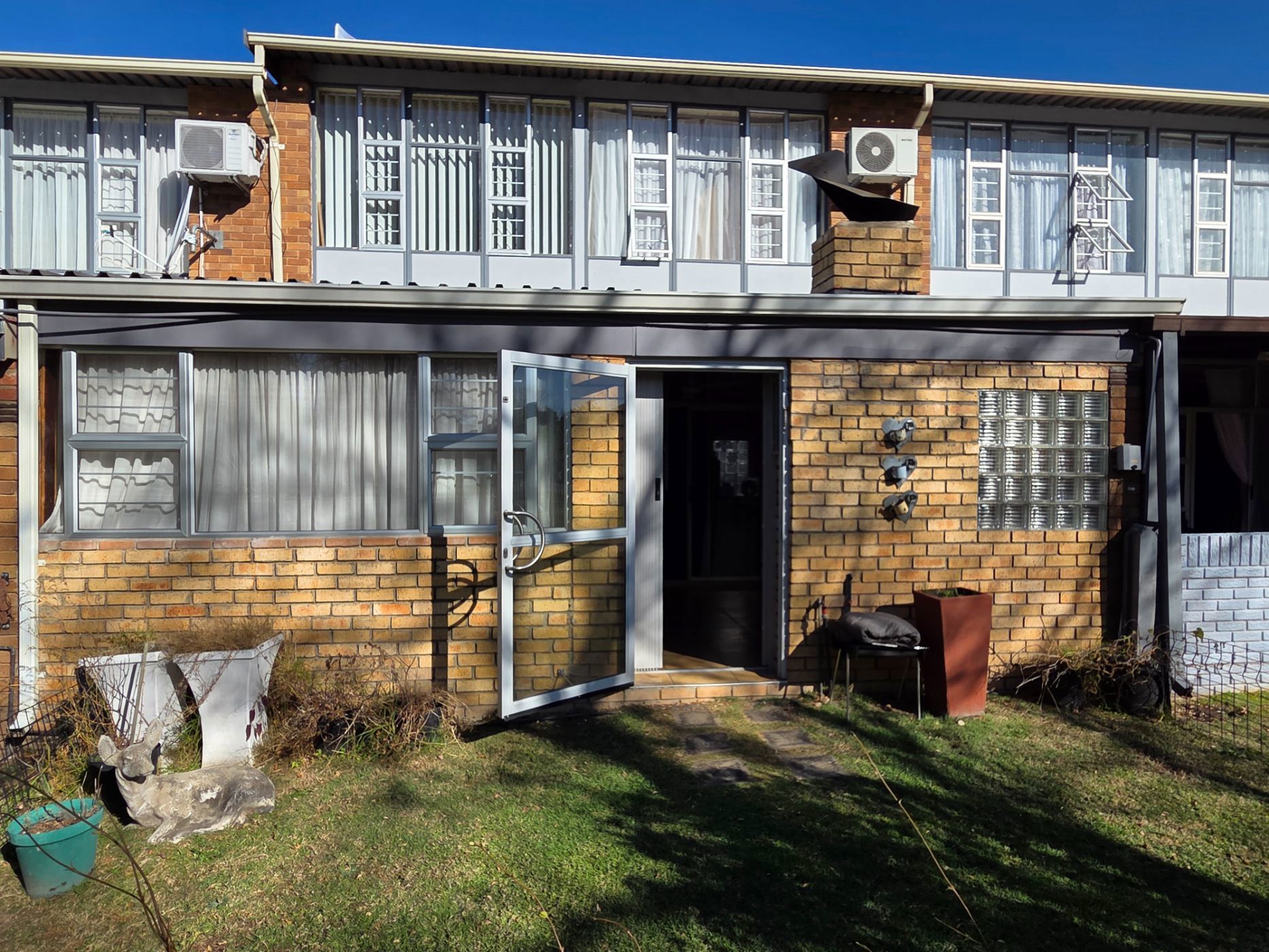 Apartment to rent in Newcastle - 1NW1742839