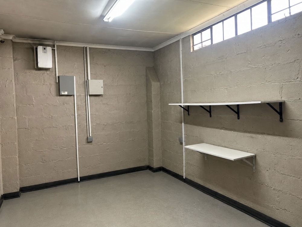 Commercial Building to rent in Kokstad - 1UB1742893