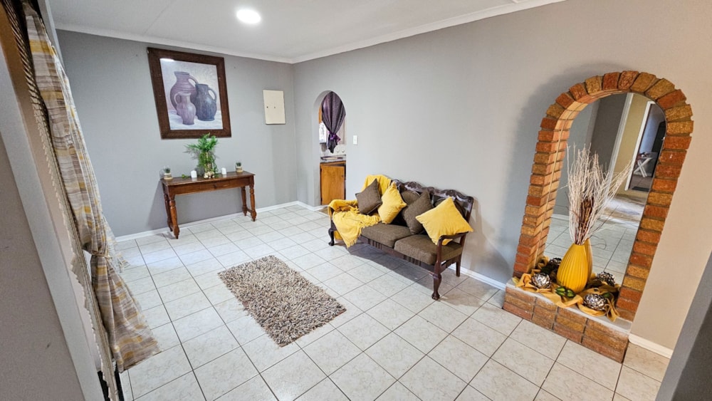 House for sale in Uitsig, Bloemfontein - 1BX1742881 House for sale in Uitsig, Bloemfontein - 1BX1742881