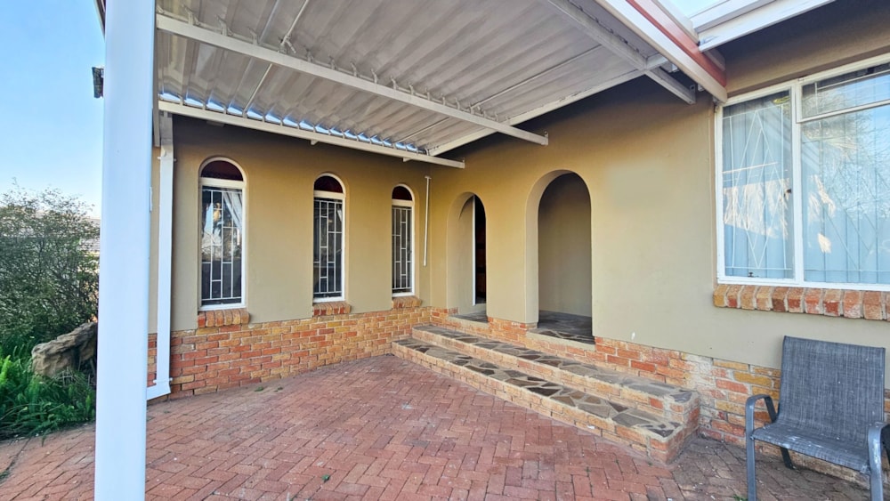 House for sale in Uitsig, Bloemfontein - 1BX1742881 House for sale in Uitsig, Bloemfontein - 1BX1742881