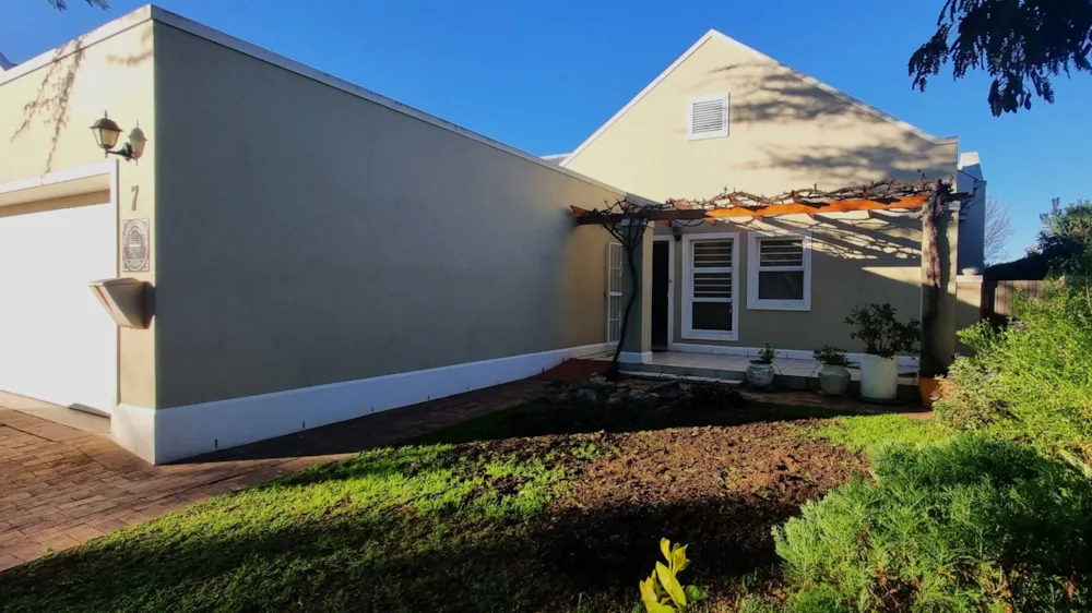 Security estate home for sale in Robertson - ROB1742925