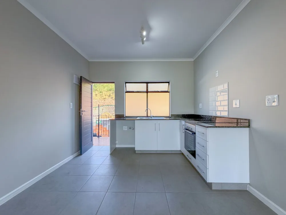 Apartment for sale in Waterfall, Upper Highway - 1KF1742951 Apartment for sale in Waterfall, Upper Highway - 1KF1742951