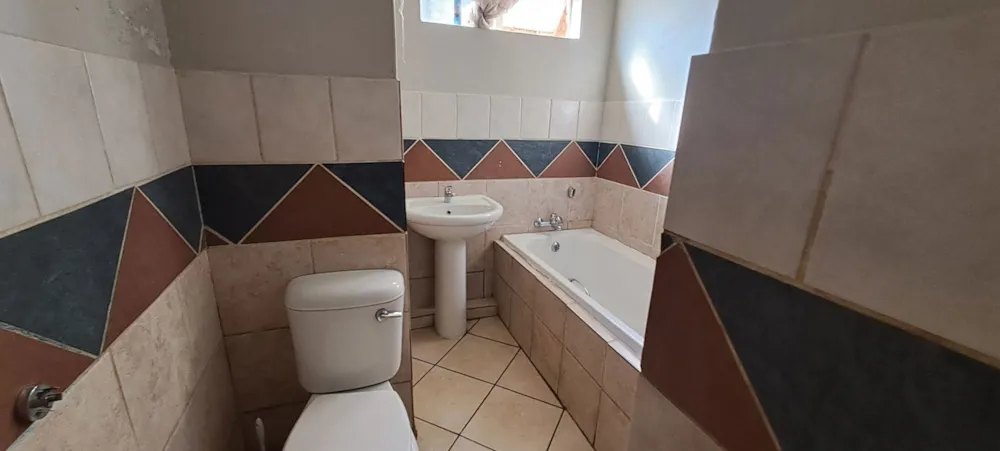 Apartment for sale in Middelburg Central (Mpumalanga Central)  - 1MD1743010