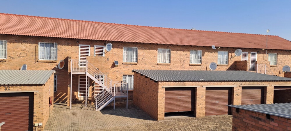 Apartment for sale in Middelburg Central (Mpumalanga Central) - 1MD1743009 Apartment for sale in Middelburg Central (Mpumalanga Central) - 1MD1743009