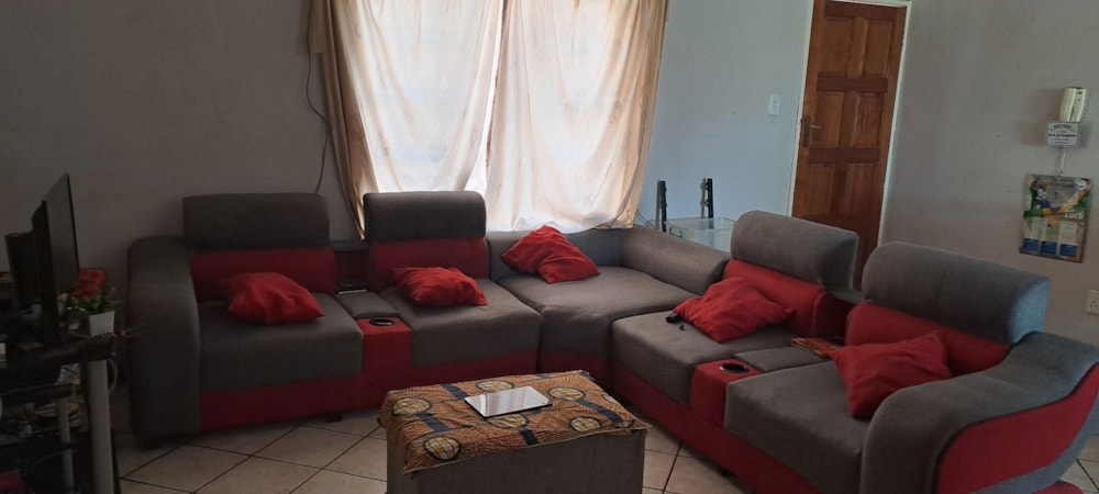 Apartment for sale in Middelburg Central (Mpumalanga Central) - 1MD1743013 Apartment for sale in Middelburg Central (Mpumalanga Central) - 1MD1743013