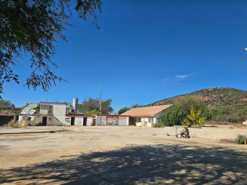 Commercial industrial property for sale in Kgale, Botswana - 3BO1743105 Commercial industrial property for sale in Kgale, Botswana - 3BO1743105