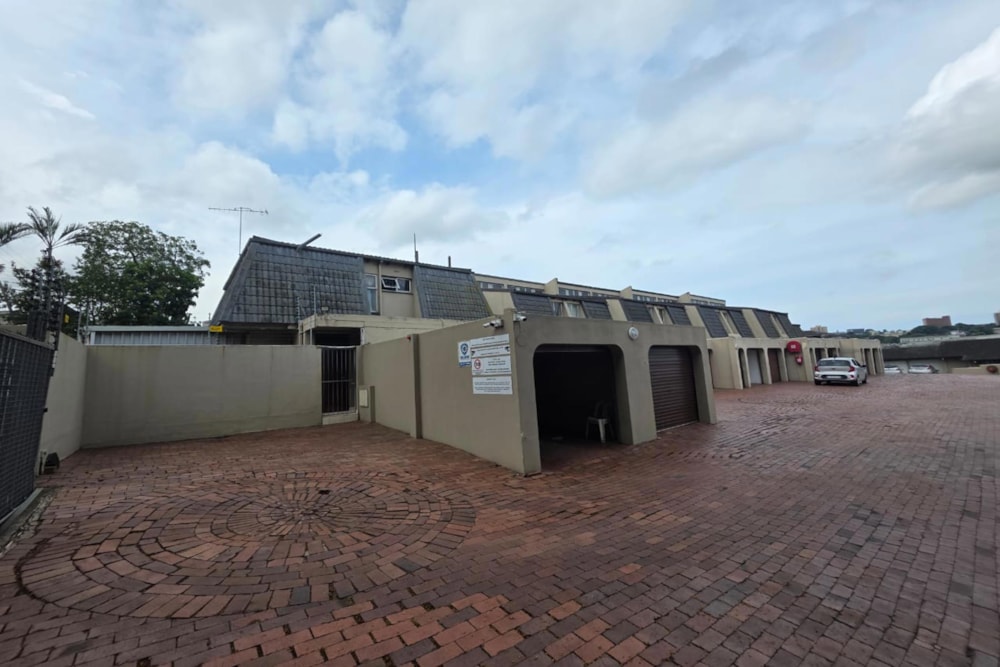 Townhouse to rent in Waterval Park - 1WP1743053 Townhouse to rent in Waterval Park - 1WP1743053