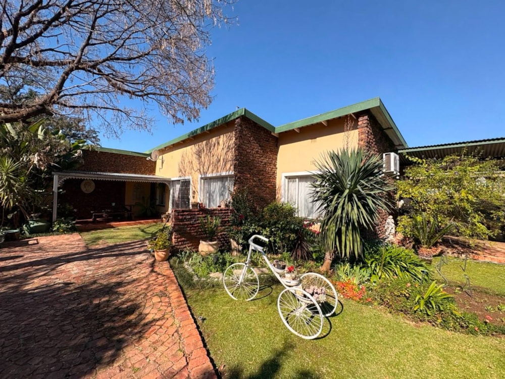 Commercial Building for sale in Potchefstroom - 1PCH1743060 Commercial Building for sale in Potchefstroom - 1PCH1743060