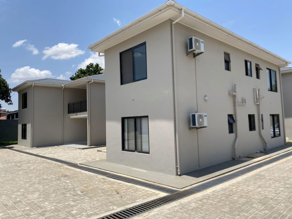 Townhouse to rent in Roma, Zambia - 3ZA1743089