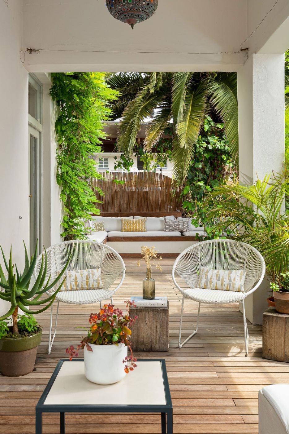 Guesthouse for sale in Green Point, Cape Town - PGLAG1743091