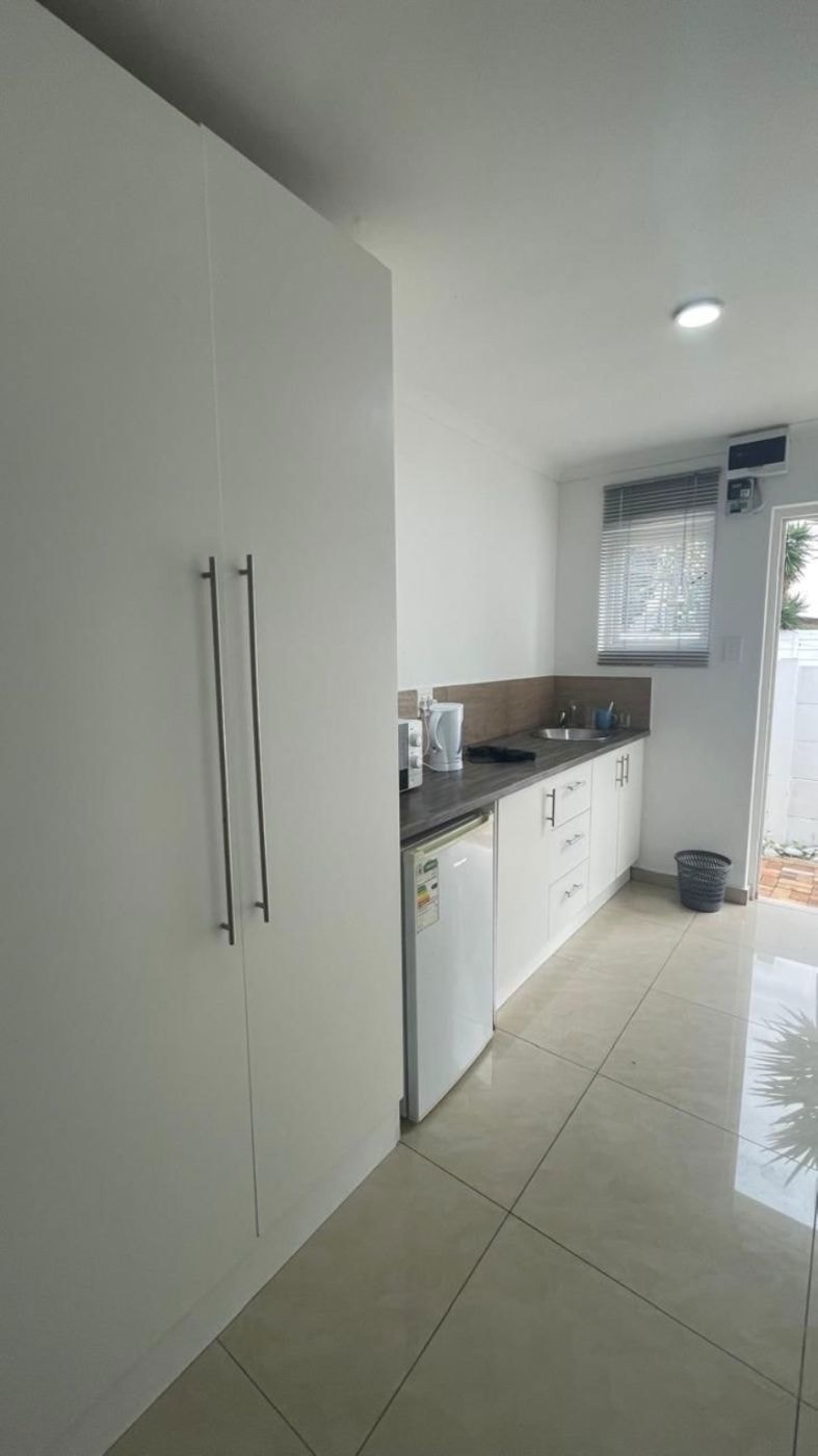 Apartment to rent in Panorama, Parow - 1PLA1743129 Apartment to rent in Panorama, Parow - 1PLA1743129